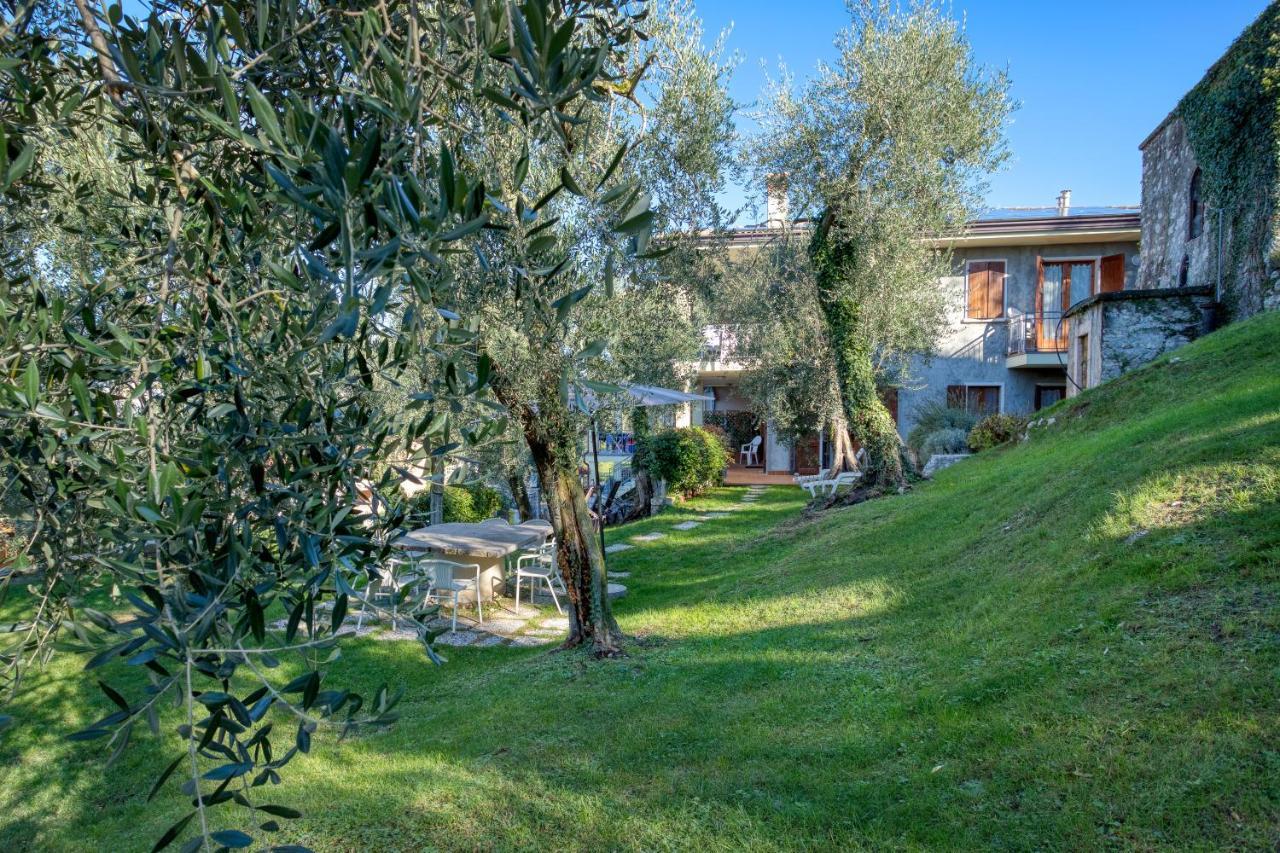 Casa Maya Бренцоне-суль-Гарда Экстерьер фото
